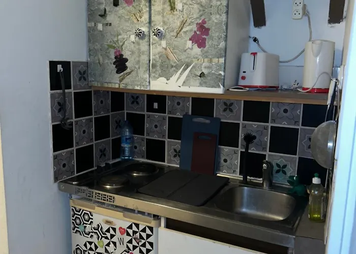 In Centre דירה *